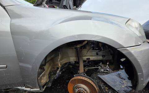Aleta Delantera Derecha Mercedes Clase ML 230 OM642940 AUT.