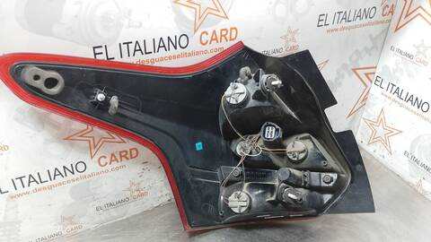 Foto 4ª: Piloto Trasero Derecho Ford Focus TITANIUM 116CV 85KW [T1DA] (2014)