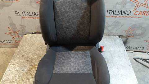 Foto 2ª: Asientos Traseros Volkswagen Polo VERSION INDEFINIDA (2005)