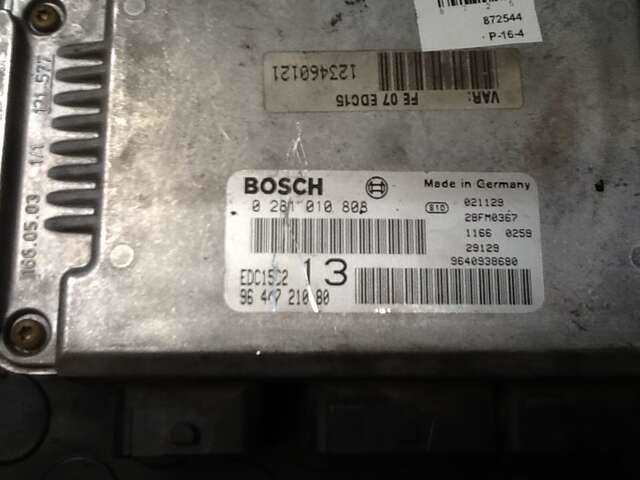 Foto 2ª: Centralita Motor ECU Citroen C5 2.000 HDI110CV/80KW BERLINA [RHZ] (2003)