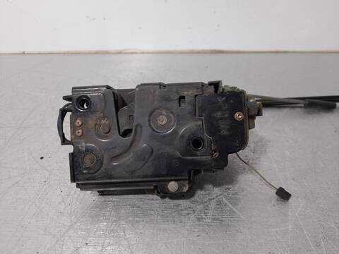 Foto 4ª: Cerradura Puerta Delantera Derecha Seat Arosa 1.0 50CV 37KW [AUC] (2002)