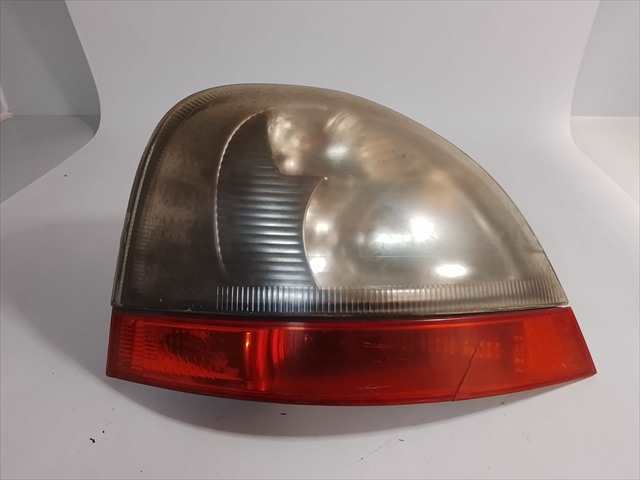 Faro Derecho Renault Master 2.5 D
