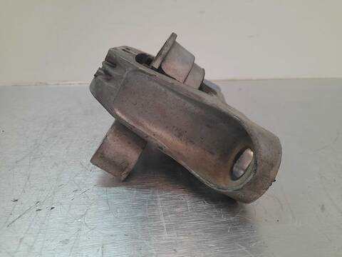 Foto 2ª: Soporte Motor Ford Focus AMBIENTE BERLINA 90CV 66KW [C9DB] (2002)