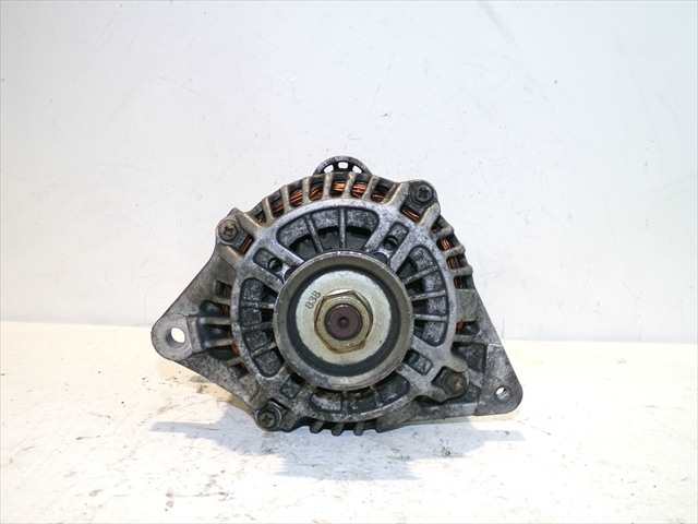 Foto 2ª: Alternador Mitsubishi Montero 1.8 GDI MODELO IO [4G93] (2000)