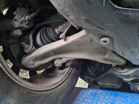 Brazo Suspension Delantero Derecho Land Rover Range 2.0 D 4X4 150CV 110KW
