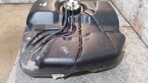 Foto 2ª: Deposito de Combustible Mercedes Vaneo 1.7 CDI VANEO 414.700) 91CV 67KW FURGONETA [668914] (2004)