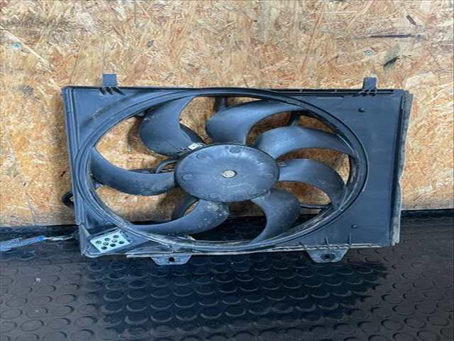 Electroventilador Peugeot 208 1.5 BLUE 102CV