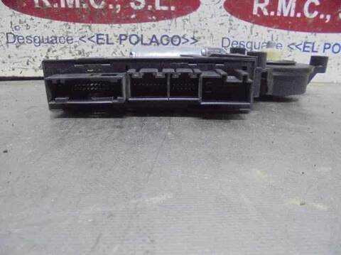 Foto 2ª: Elevalunas Eléctrico Delantero Izquierdo Audi A4 2.0 TDI 16V 103KW) BERLINA 140CV [BRE] (2006)