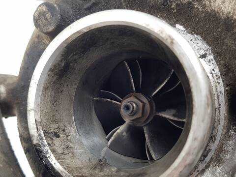 Foto 2ª: Turbocompresor Mitsubishi Montero 3.2 DI-D INTENSE 5-PTAS.) (2001)
