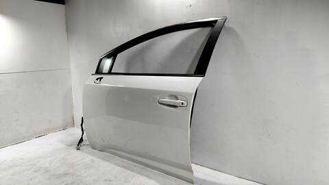 Foto 3ª: Puerta Delantera Izquierda Toyota Avensis ACTIVE 2 D 150CV [2AD] (2008)