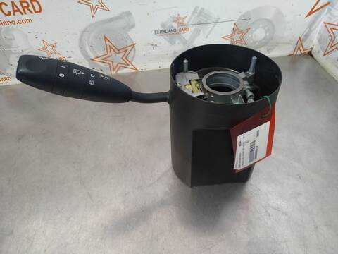 Foto 1ª: Mando Multifuncion Mercedes Clase A 140 A 150 169.331) 95CV 70KW [266920] (2006)