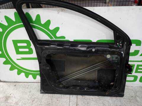 Foto 3ª: Puerta Delantera Izquierda Volkswagen Passat 2.0 TDI 140CV [BKP] (2005)