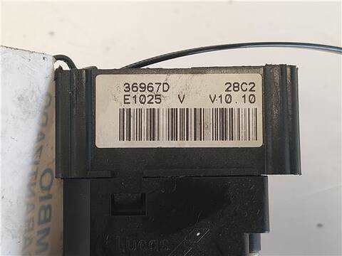 Foto 3ª: Mando Multifuncion Nissan Interstar DCI 80 82CV 60KW [F9Q 772] (2003)