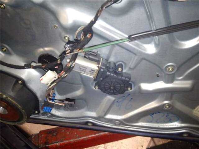 Foto 1ª: Elevalunas Eléctrico Delantero Derecho Fiat Stilo 1.9 JTD (192_XE1A) [192 A1.000]