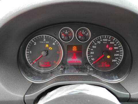 Cuadro de Instrumentos Audi A3 BKD
