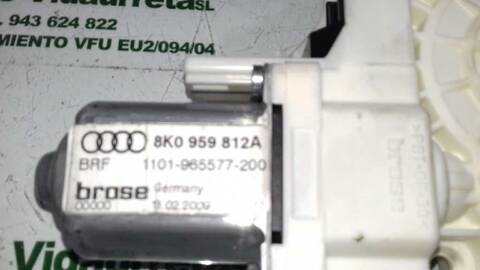 Foto 2ª: Elevalunas Eléctrico Trasero Derecho Audi A4 BASICO AVANT 143CV 105KW [CAGA] (2009)