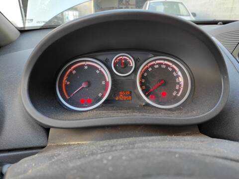 Cuadro de Instrumentos Opel Corsa Z13DTH