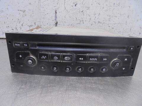 Foto 3ª: Sistema Audio Radio CD Peugeot 206 XS BERLINA 109CV 80KW [D-9HZ] (2005)