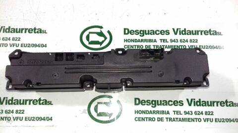 Foto 2ª: Mando Multifuncion Mercedes Clase C 160 220 CDI 203.006) BERLINA 143CV 105KW [OM 611.962] (2004)