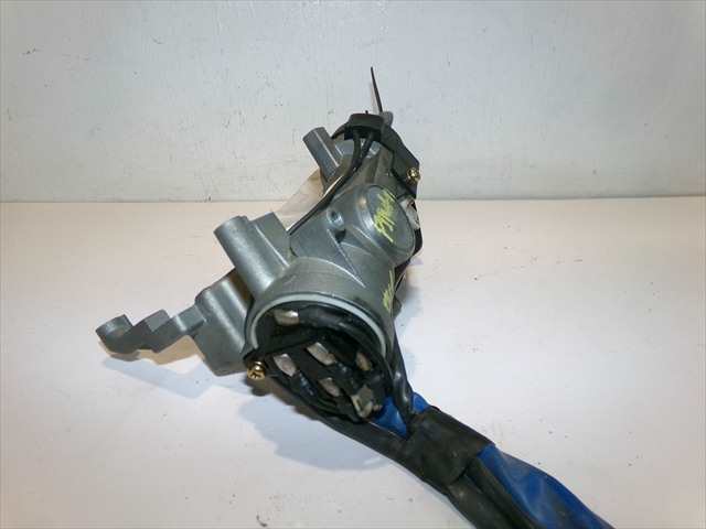 Foto 3ª: Antirrobo Kia Carnival 2.9 CRDI 2001-2006 [J3] (2004)