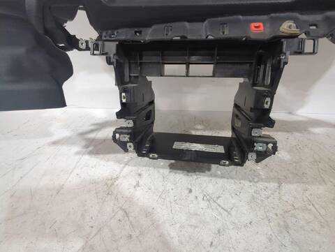 Foto 2ª: Salpicadero Bmw Serie 1 114 120 D 177CV [N47 D20 A N47 D20 C] (2003)