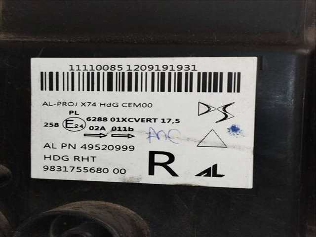 Foto 3ª: Faro Derecho DS 7 E-TENSE 4X4 SO CHIC 299CV [5G06] (2020)