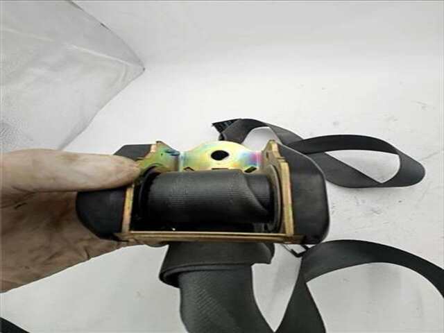 Foto 3ª: Cinturón Delantero Derecho Volvo 440 1.8 [B 18 U]