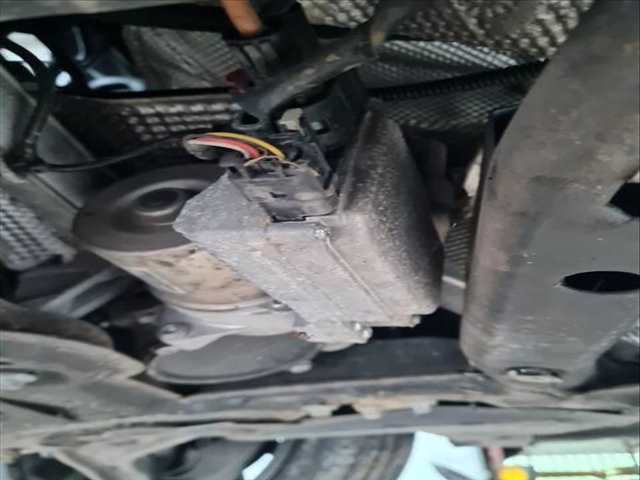 Foto 2ª: Cremallera de Direccion Mercedes Clase B 150 B 180 CDI BE 246.200) 109CV 80KW [651901] (2013)
