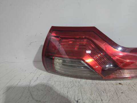 Foto 2ª: Piloto Trasero Izquierdo Citroen C4 1.6 HDI PICASSO 109CV 80KW [9HY (DV6TED4),9HZ (DV6TED4)] (2009)