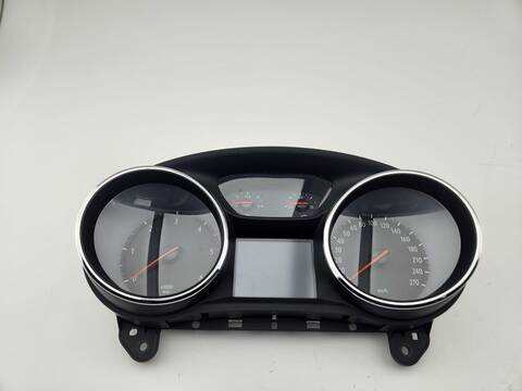 Foto 4ª: Cuadro de Instrumentos Opel Astra SELECTIVE 110CV 81KW [B16DTE] (2017)