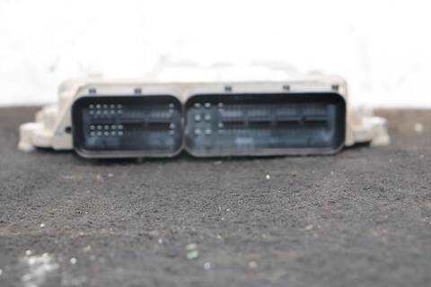 Foto 2ª: Centralita Motor ECU Kia Carens CONCEPT 113CV 83KW (2006)