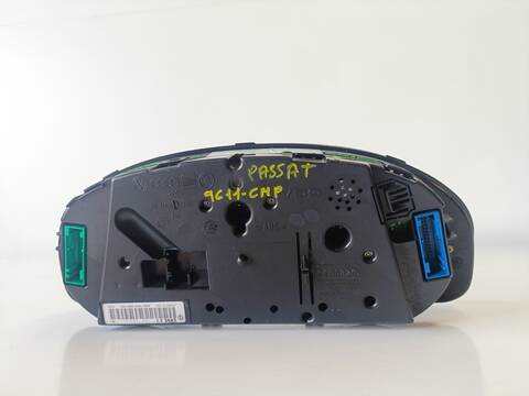 Foto 3ª: Cuadro de Instrumentos Volkswagen Passat ADVANCE 1.9 TDI 131CV (2000)