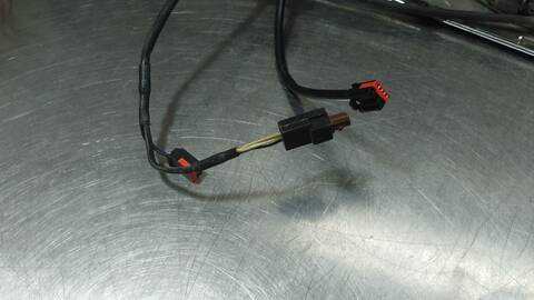 Foto 4ª: Piloto matricula Jaguar XF 3.0 V6 DIESEL S PREMIUM LUXURY 275CV 202KW [306DT] (2010)