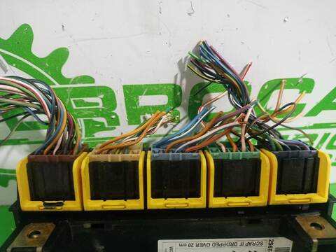 Foto 2ª: Centralita Motor ECU Ford Fiesta FUN 68CV (2001)