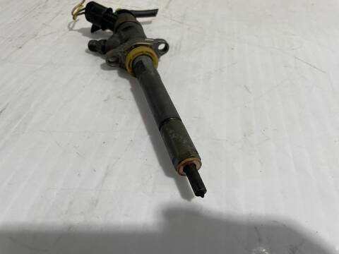 Foto 3ª: Inyectores Peugeot 207 CONFORT 90CV [9HXDV6ATED4] (2006)