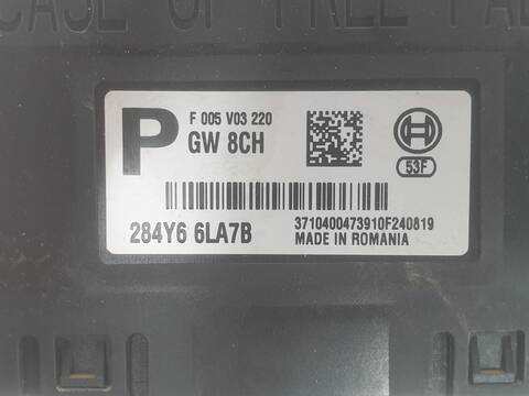 Foto 2ª: Centralita Motor ECU Renault Trafic L1H1 28T (2014)