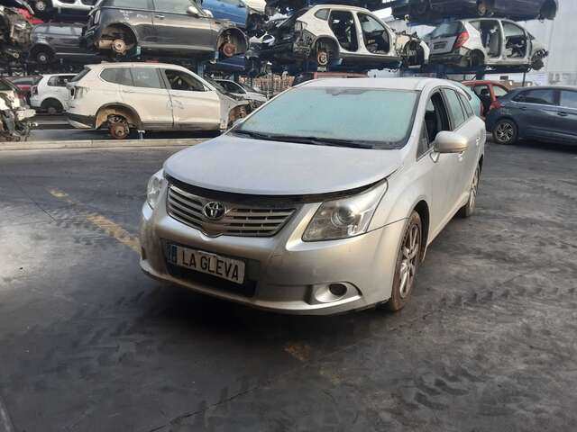 Mangueta Delantera Izquierda Toyota Avensis 2.2 D4D 150CV