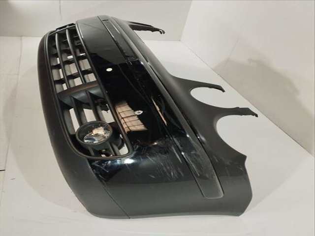 Foto 2ª: Paragolpes Delantero Volkswagen Polo TRENDLINE 101CV 74KW [ATD] (2005)