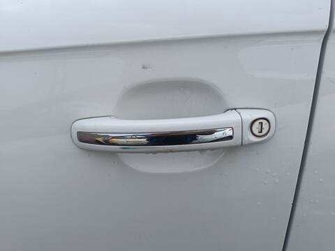 Maneta Exterior Delantera Izquierda Audi Q7 3.0 TDI V6 ADVANCE QUATTRO 176KW) 239CV