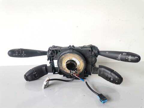 Mando Luces Peugeot 3008 PREMIUM 1.6 HDI FAP CAT 9HZ - DV6TED4) 109CV