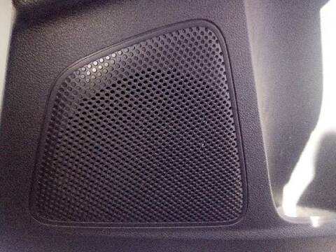 Foto 4ª: Tapizados Cartoneras Ford Focus TITANIUM 125CV 92KW [M1DA] (2012)