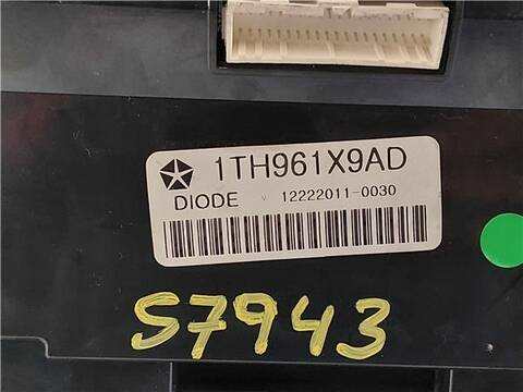Foto 3ª: Mando Climatizador Fiat Freemont 2.0 BASIS 140CV 103KW [939 B5000 OR ´´Y´´ 8TH DIGIT VIN] (2012)