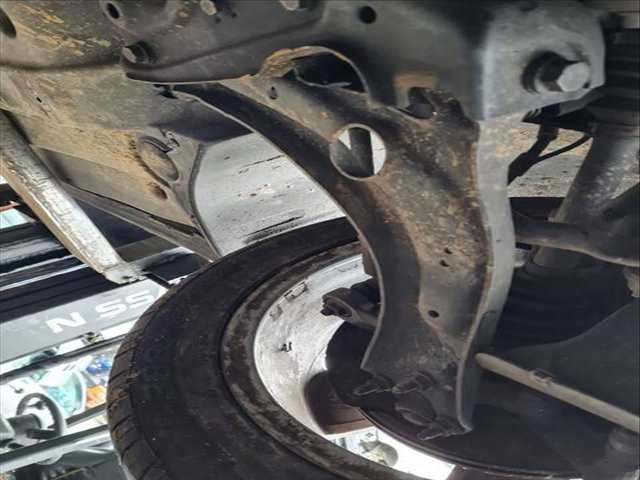 Brazo Suspension Delantero Izquierdo Skoda Superb AMBITION 150CV 110KW