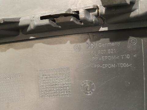 Foto 3ª: Paragolpes Trasero Volkswagen Golf 1.9 TDI 90CV (2003)