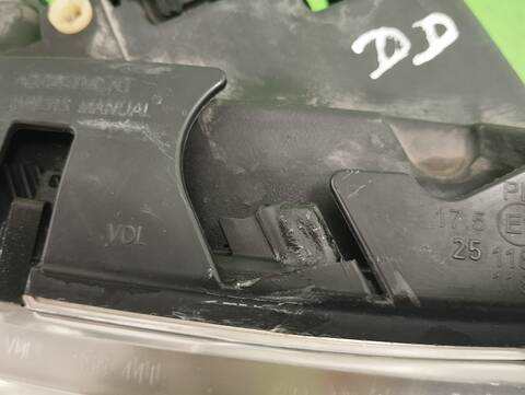Foto 3ª: Faro Derecho Volkswagen Passat 1.6 BERLINA 102CV 75KW [ALZ] (2003)
