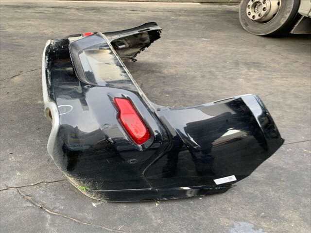 Foto 3ª: Paragolpes Trasero Jeep Cherokee 2.2 CRDI200CV [LAU61 (EBV)] (2018)