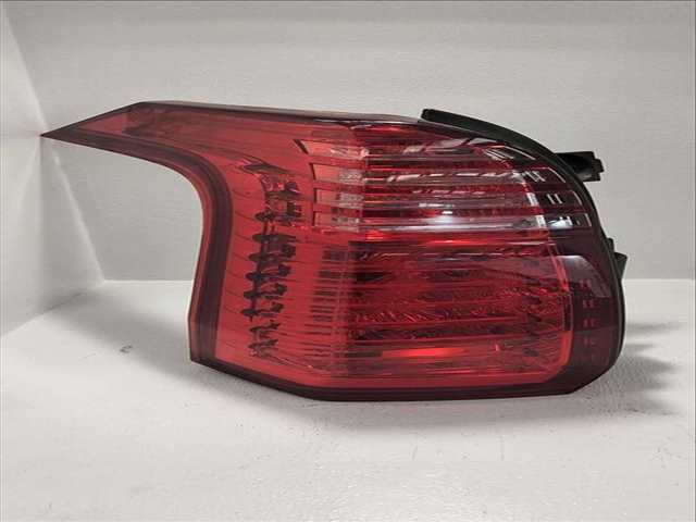 Piloto Trasero Derecho Peugeot 5008 1.6 E 114CV