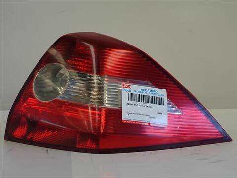 Piloto Trasero Derecho Renault Megane 1.6 113CV 83KW II SEDAN LM0/1_)