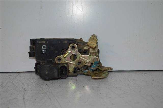 Foto 2ª: Cerradura Puerta Delantera Izquierda Daewoo Nubira 1.6 G 2000-2003 [A16DMS] (2001)