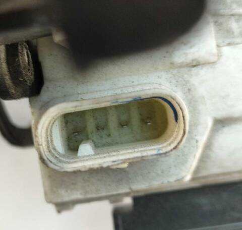 Foto 3ª: Cerradura Puerta Trasera Derecha Mercedes Clase C 160 C 180 KOMPRESSOR 204.044 204.045) (2007)